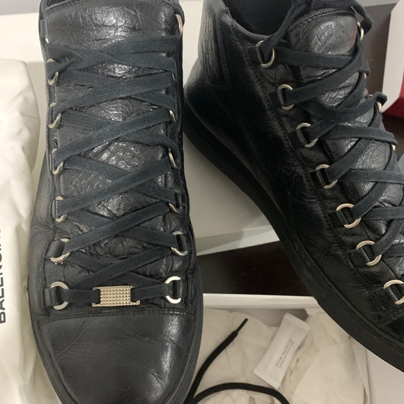 Balenciaga shoes - Picture 6 of 8